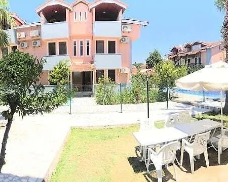 아파트호텔 Erasmus 4*