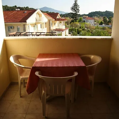 Erasmus 아파트호텔 달리안