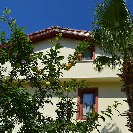 Erasmus شقة فندقية 4*